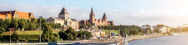 Szczecin – widok na miasto od strony rzeki Odry